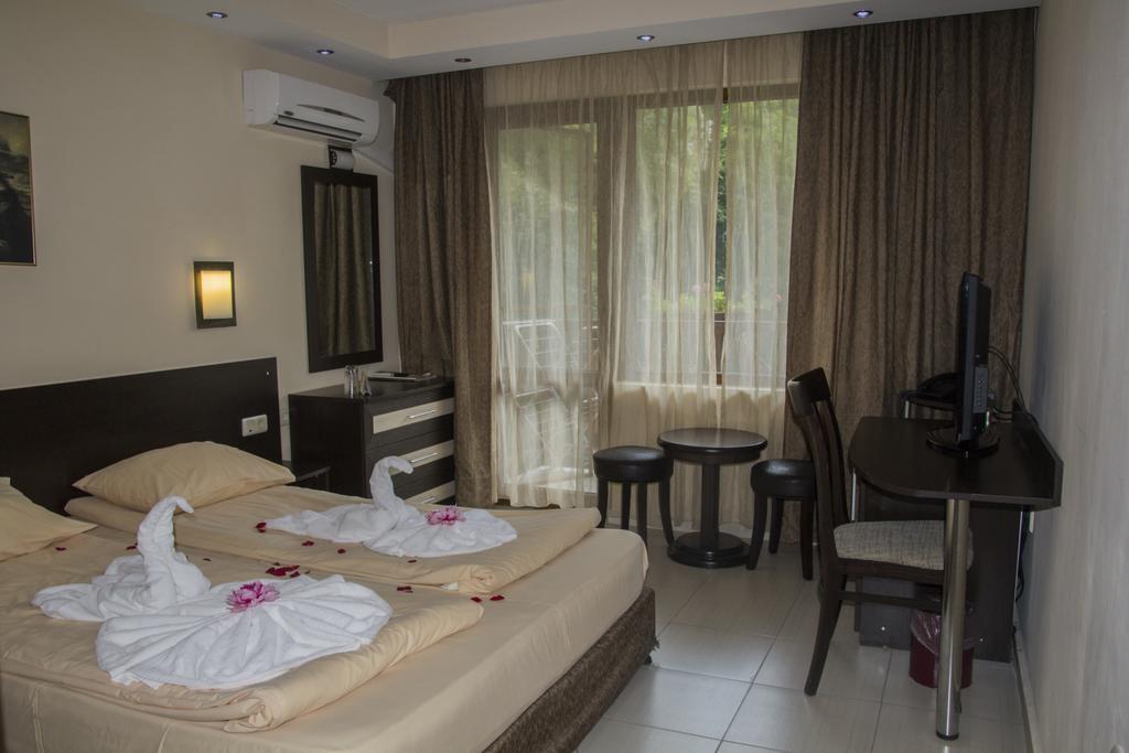 Family Hotel Delta Ognyanovo  Δωμάτιο φωτογραφία